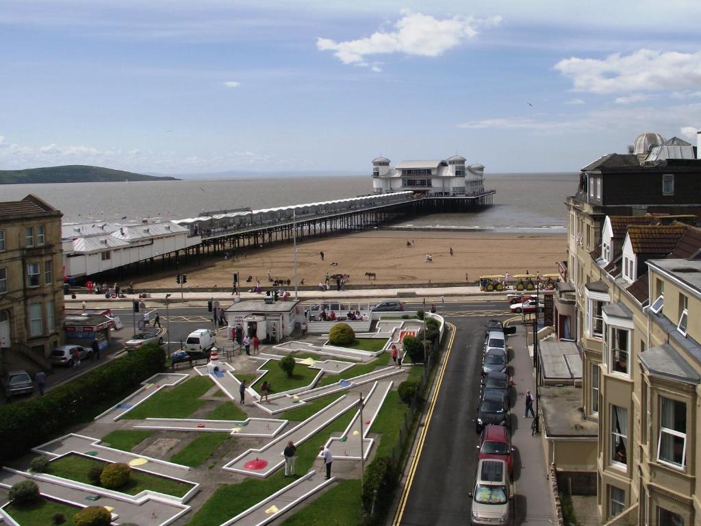 The Sandringham Hotel Weston-super-Mare Exterior photo